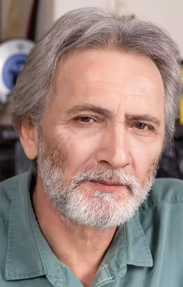 ΚΑΛΠΟΥΖΟΣ ΓΙΑΝΝΗΣ