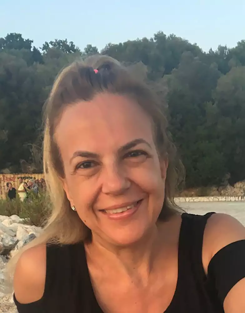 ΠΑΠΑΚΩΣΤΑ ΑΜΑΛΙΑ